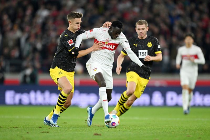 Nhận định soi kèo Stuttgart vs Dortmund lúc 22h30 ngày 22/9/2024